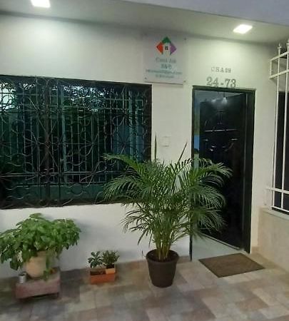 Hostal Casa Jak Santa Marta Bed & Breakfast エクステリア 写真